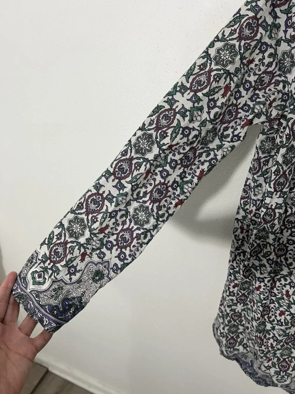 Julia Amory Cotton Husband PJ shirt Size Medium Colorful Floral